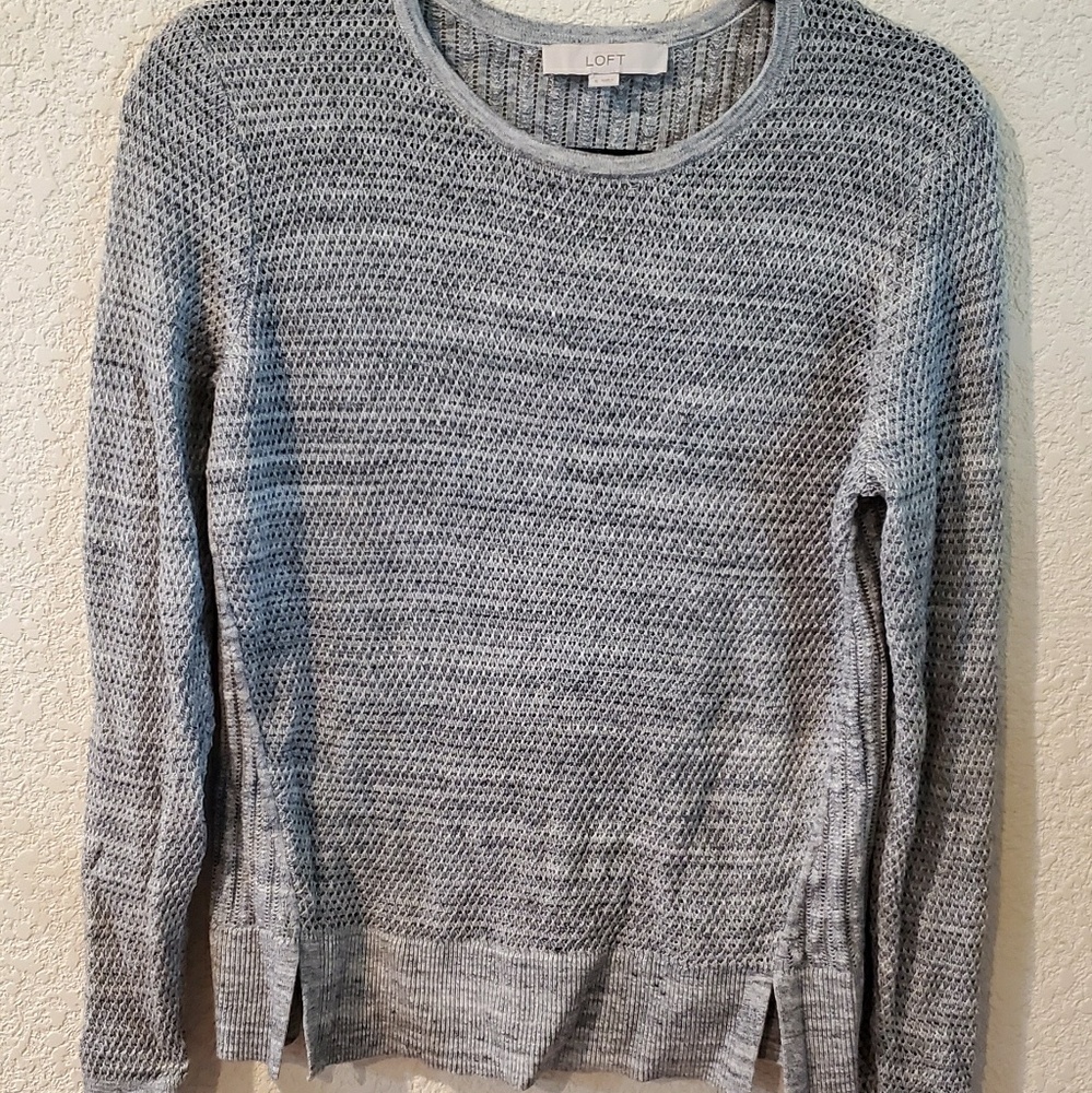 Grey small loft sweater